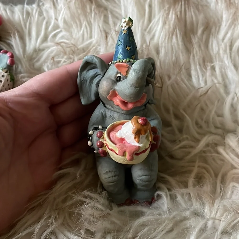 Elephant Resin Animal Decorative Figurines - Party Decor